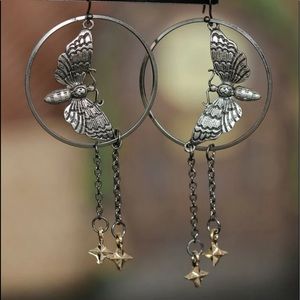 Skull Moth Gothic Lightweight